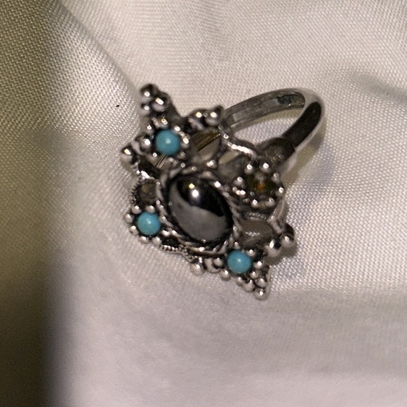 Silver Rings with turquoise blue stone - Picture 7 of 7